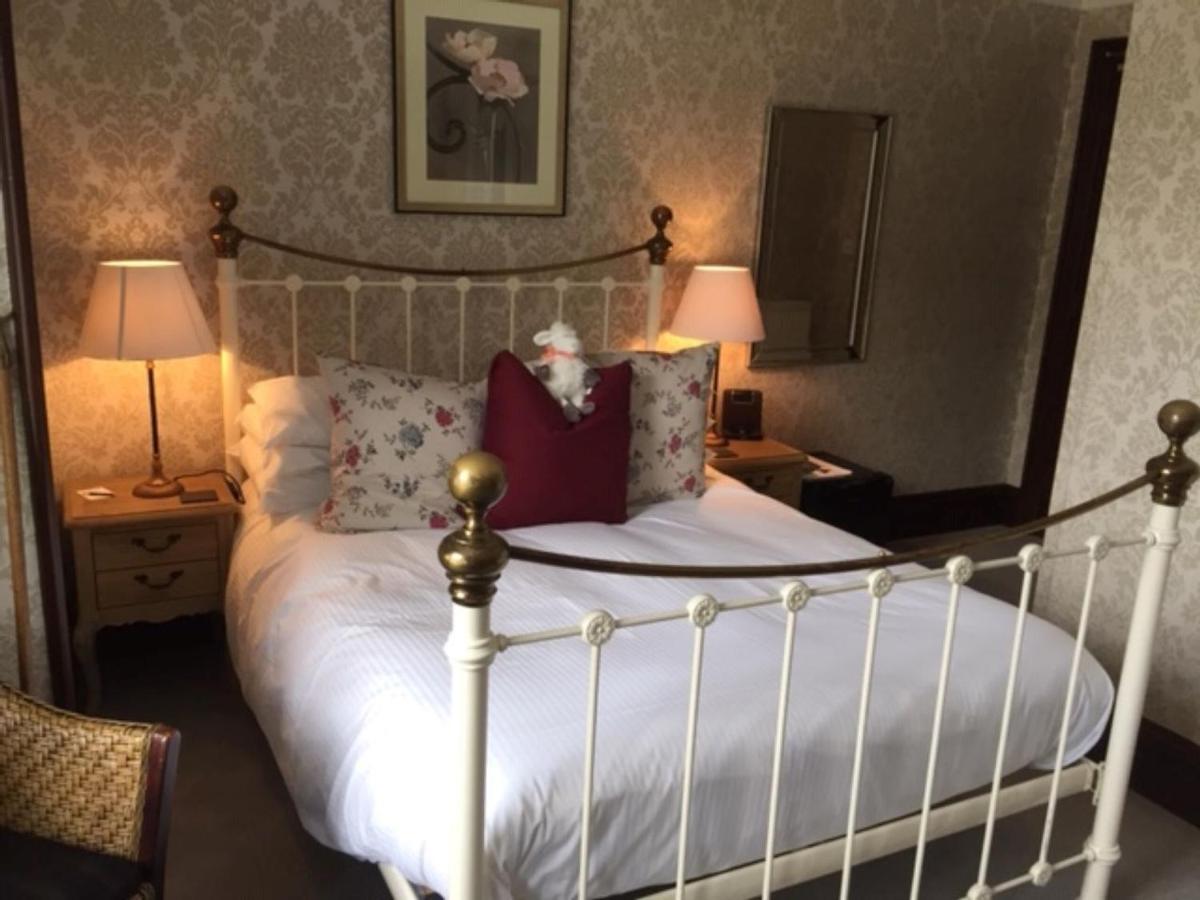 Glenville House - Adults Only - Incl Free Off-Site Health Club With Swimming Pool, Hot Tub, Sauna & Steam Room Bowness-on-Windermere Eksteriør billede