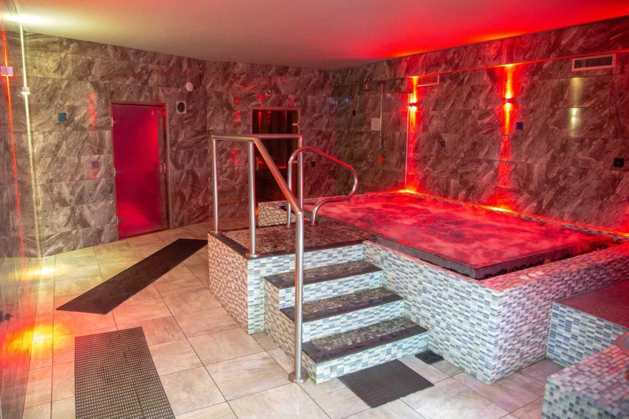 Glenville House - Adults Only - Incl Free Off-Site Health Club With Swimming Pool, Hot Tub, Sauna & Steam Room Bowness-on-Windermere Eksteriør billede